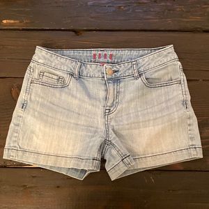 Elle jean shorts